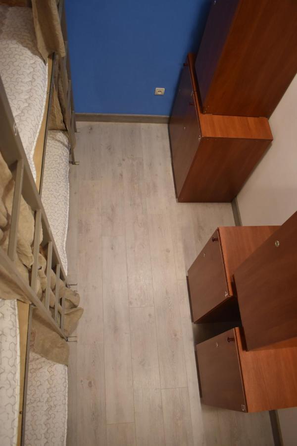 SLEEP STUDIO HOSTEL Ladies Only Женский Хостел Ереван Экстерьер фото