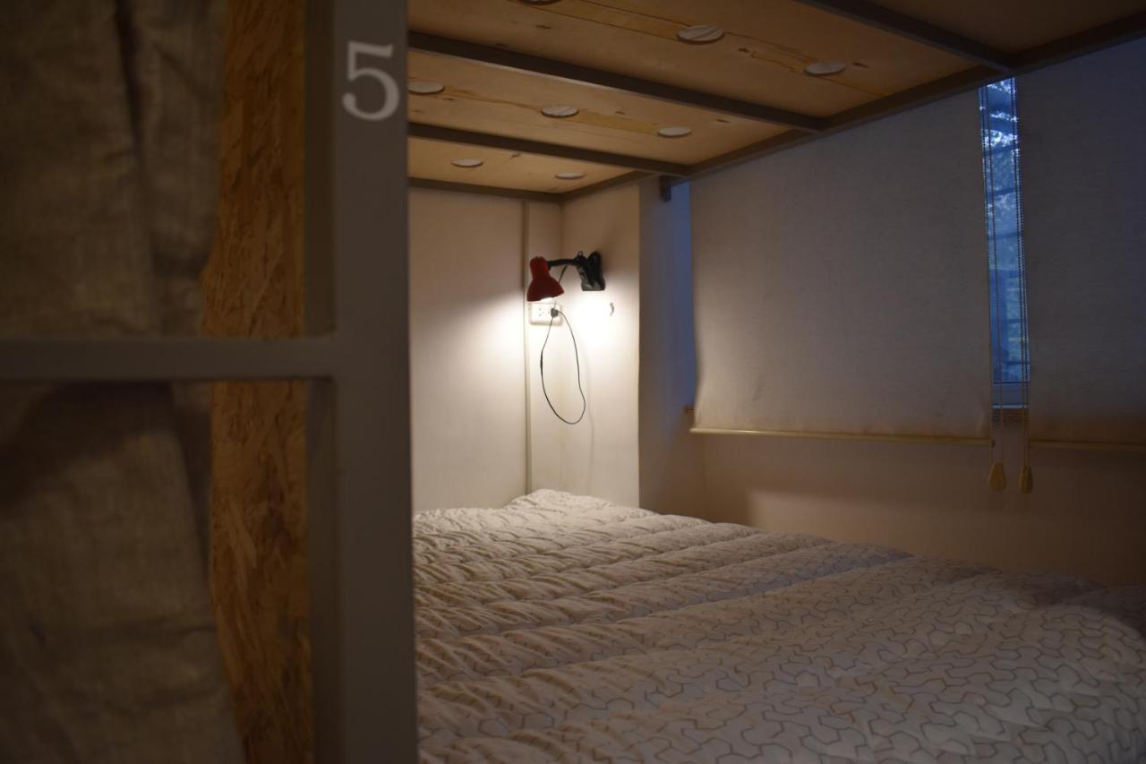 SLEEP STUDIO HOSTEL Ladies Only Женский Хостел Ереван Экстерьер фото