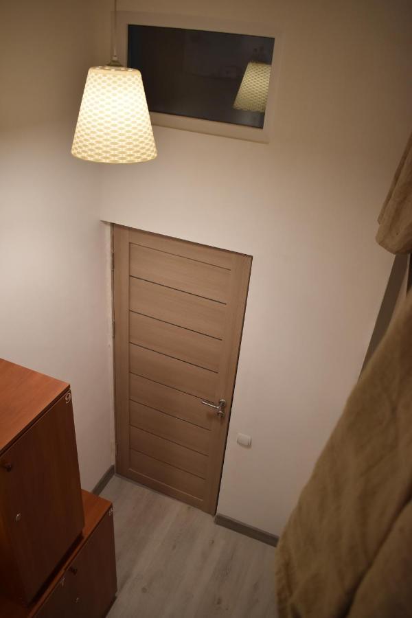 SLEEP STUDIO HOSTEL Ladies Only Женский Хостел Ереван Экстерьер фото