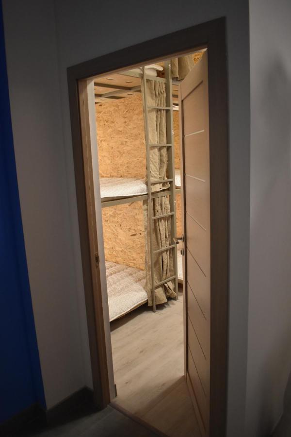 SLEEP STUDIO HOSTEL Ladies Only Женский Хостел Ереван Экстерьер фото