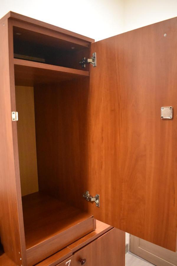 SLEEP STUDIO HOSTEL Ladies Only Женский Хостел Ереван Экстерьер фото