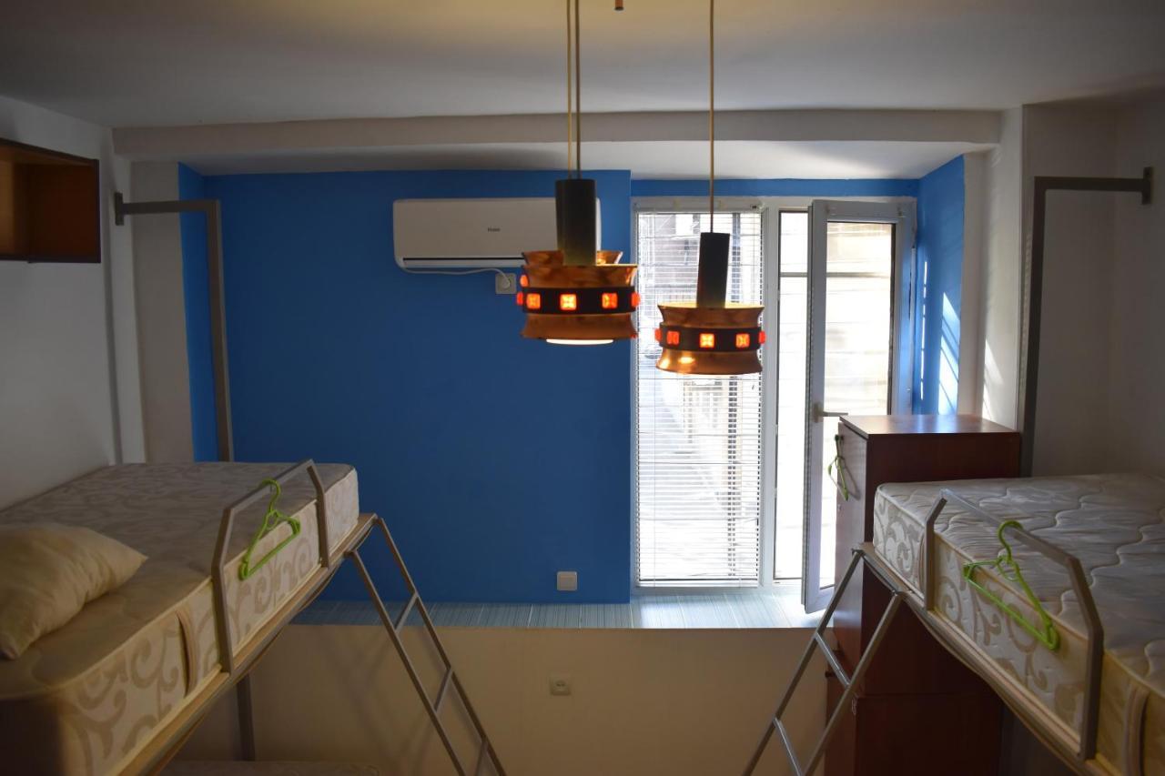 SLEEP STUDIO HOSTEL Ladies Only Женский Хостел Ереван Экстерьер фото
