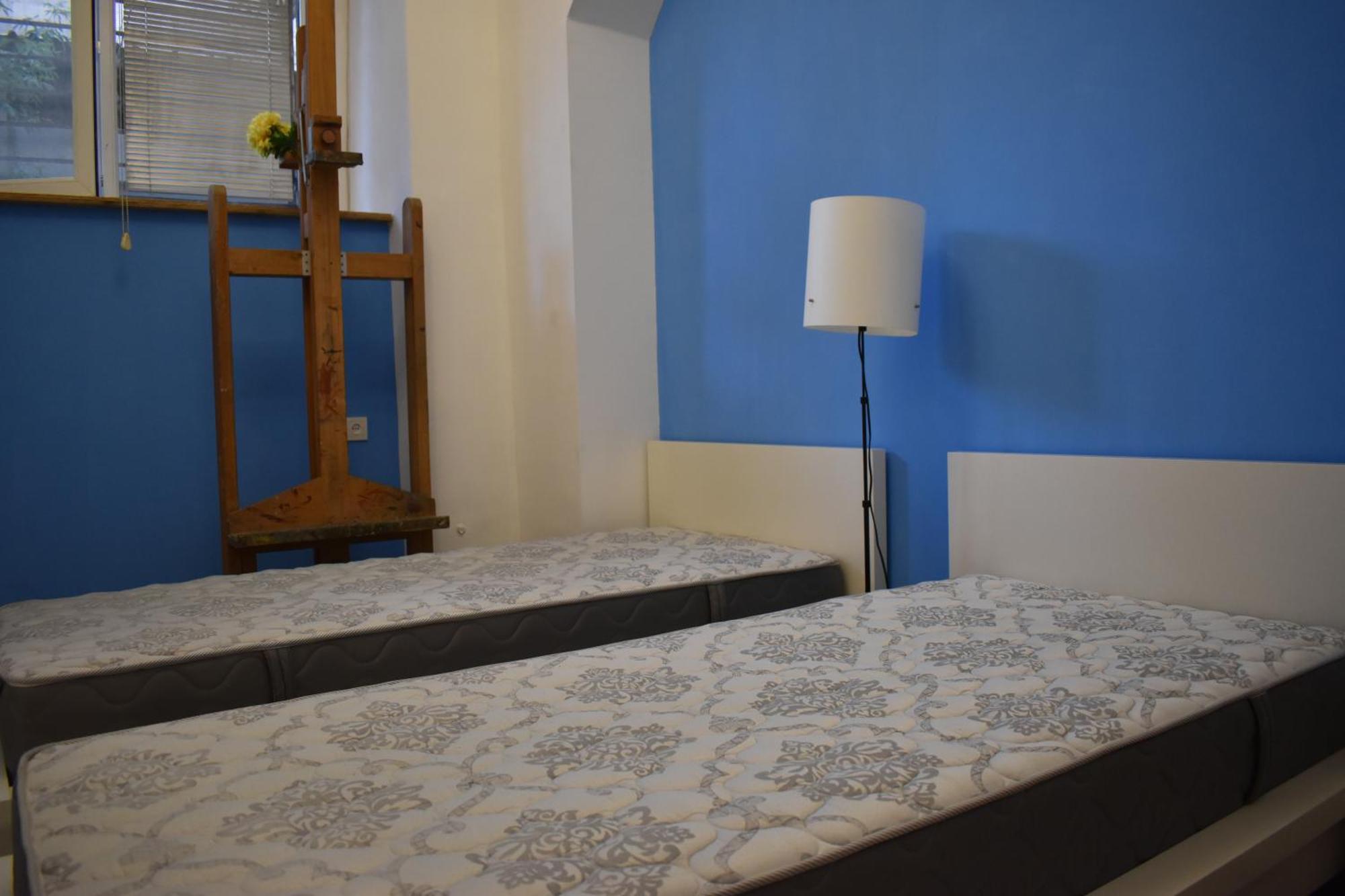 SLEEP STUDIO HOSTEL Ladies Only Женский Хостел Ереван Экстерьер фото